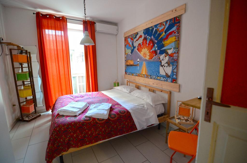 Shine Apartment Неаполь Экстерьер фото